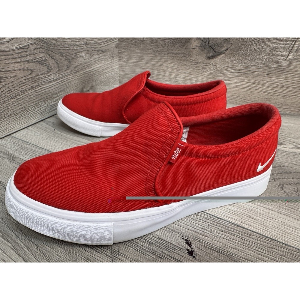 NIKE CZ9412-600 COURT ROYALE SLIP ON SHOES Sneakers UNIVERSITY RED WOMENS Sz 7 - Picture 2 of 9